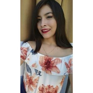 Meet your Posher, Emely